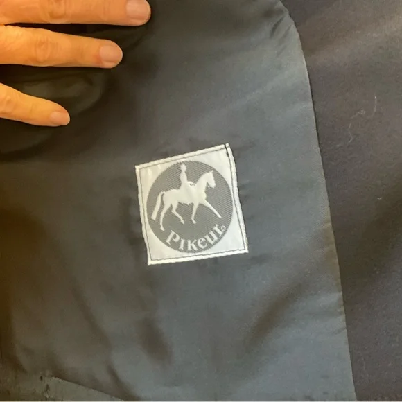 Pikeur Dressage Shadbelly Show Coat, Classic Tails, Brass Buttons, Navy, Sz M - Picture 12 of 15